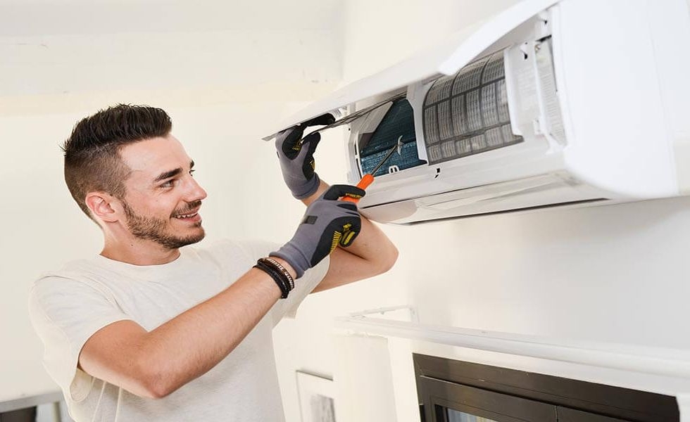 Tháo lắp máy lạnh LG