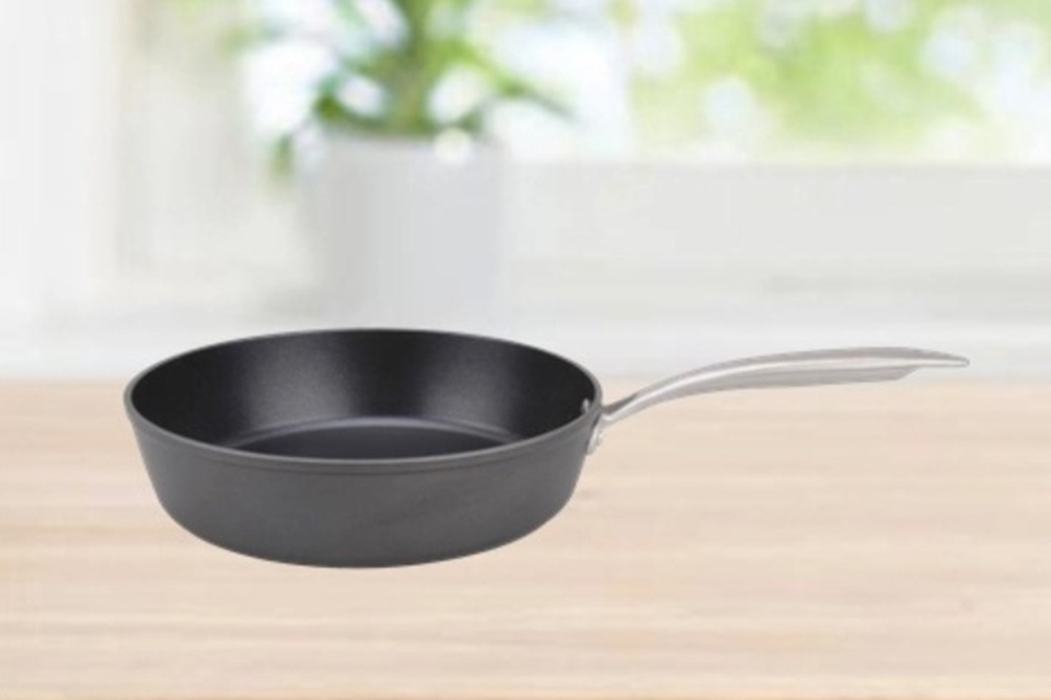 ​​Top 5 chảo chống dính đáy từ tốt nhất hiện nay 33