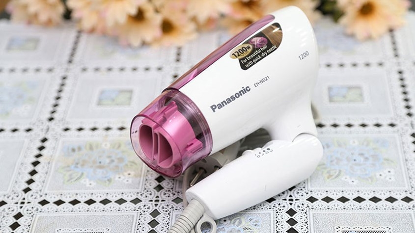 cách tháo máy sấy tóc Panasonic 3