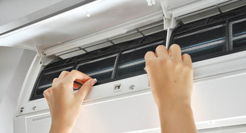 Vệ sinh máy lạnh Aqua chưa bao giờ đơn giản, nhanh chóng đến vậy với hướng dẫn sau 5