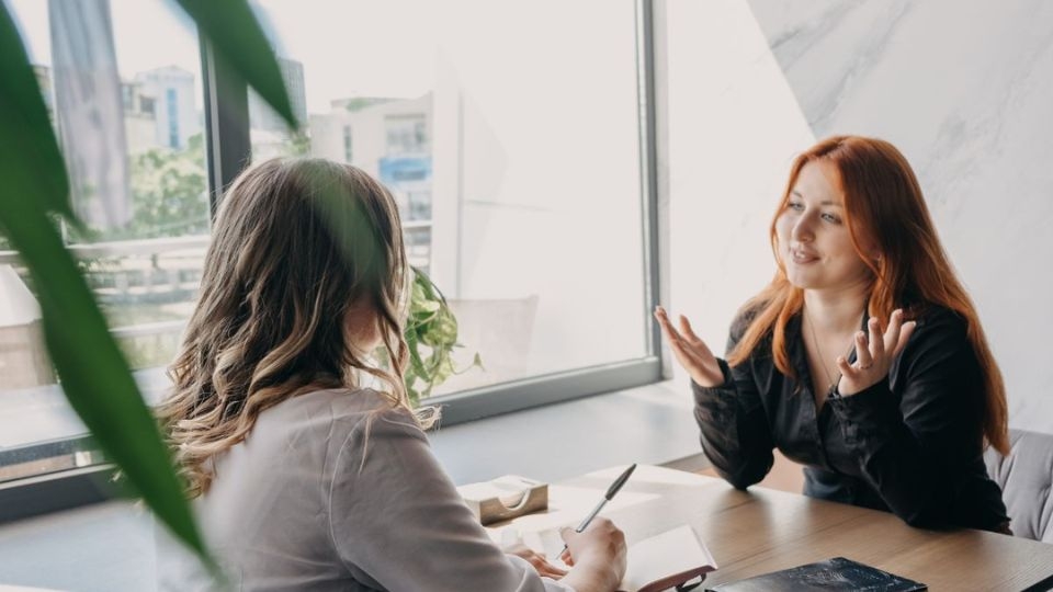 Hãy liên hệ đối phương để nhờ mở chặn messenger 
