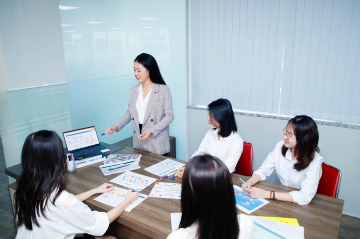 Tùy vào khóa học bạn chọn, chương trình học sẽ trải rộng từ cơ bản đến nâng cao