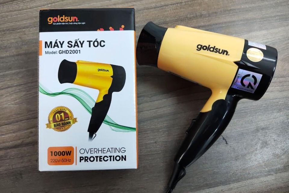 Máy sấy tóc tạo kiểu Goldsun GHD2001