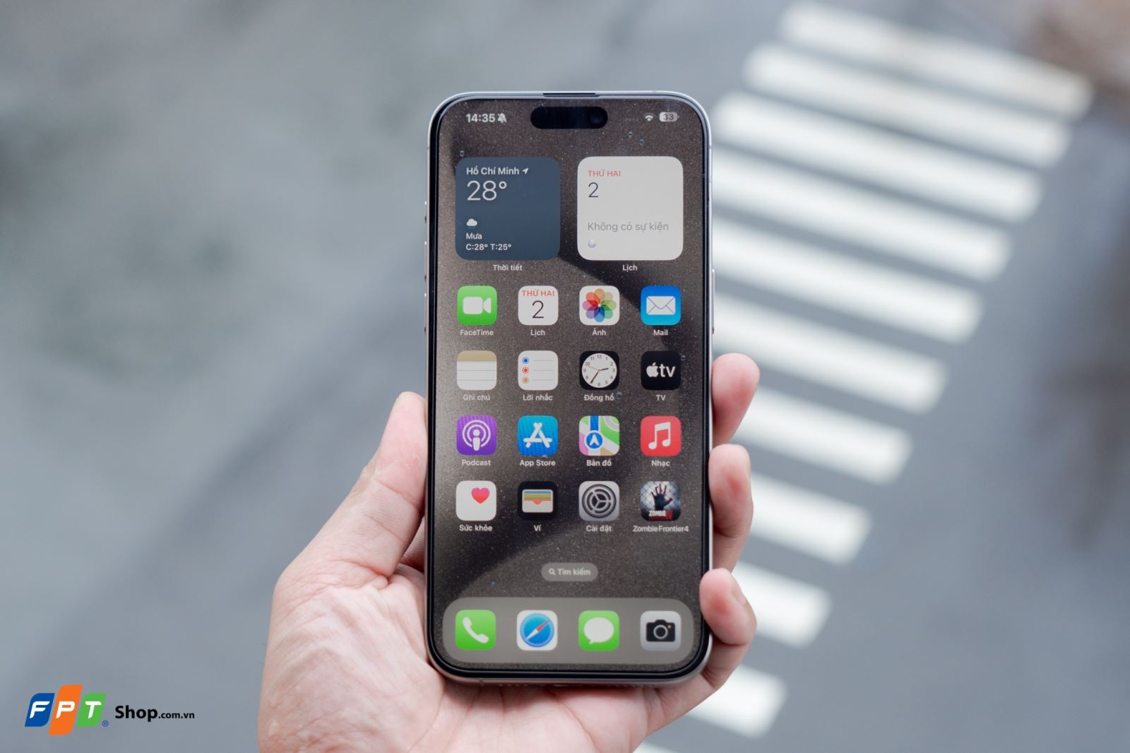 Màn hình iPhone 15 Pro Max