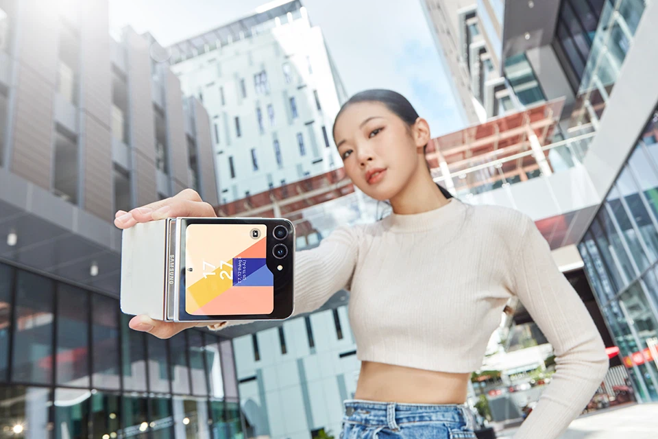 Galaxy Z Flip 5 (ảnh 2)