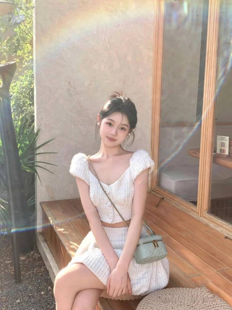 Bật mí cách tạo dáng chụp ảnh dịu dàng, thu hút tựa nàng thơ mà nàng nên biết Hình 14