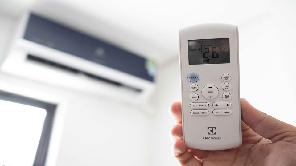 Điều khiển máy lạnh Electrolux