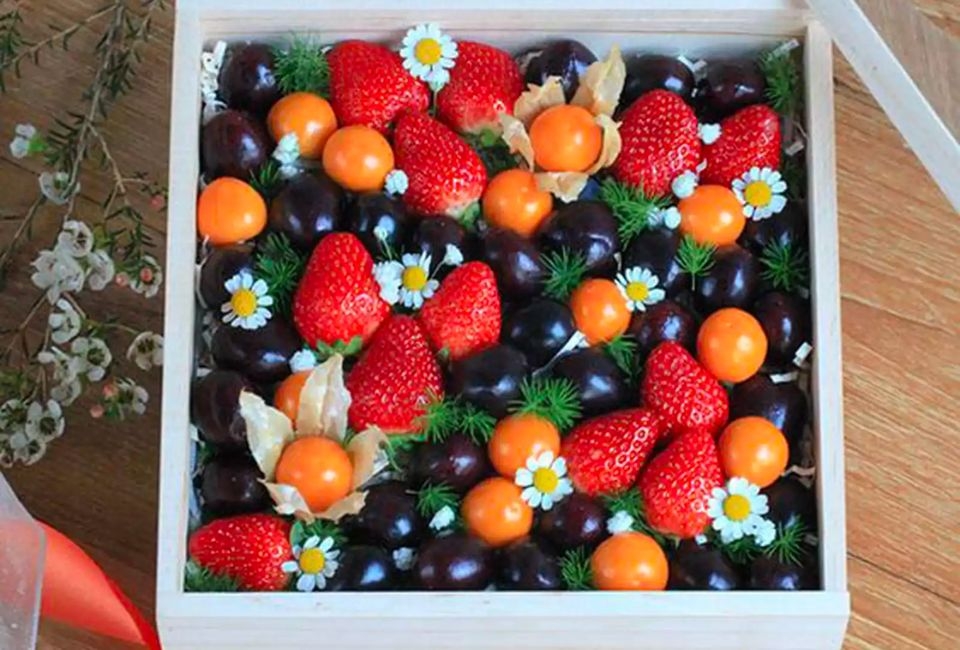 Hoa quả tặng đồng nghiệp nhân ngày 20/10