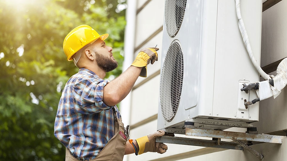 Nên nhờ sự giúp đỡ từ thợ có nguyên môn đối với những lỗi phức tạp