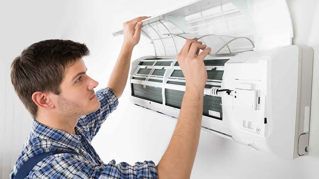 Thay mặt nạ máy lạnh 2