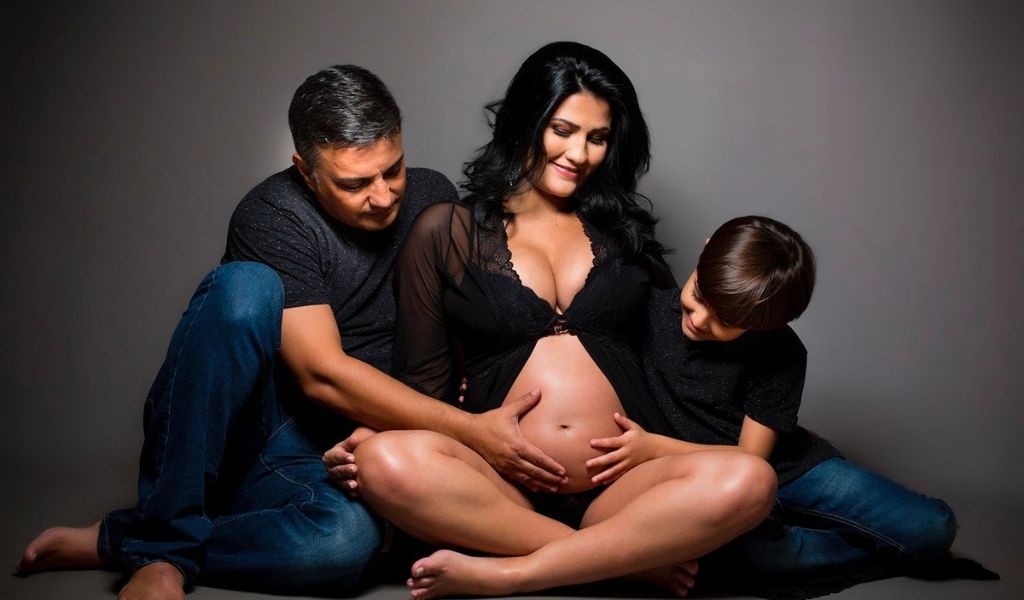 Gợi ý những concept chụp ảnh bầu đẹp, nghệ thuật mà các mẹ nên thử một lần trong đời 4