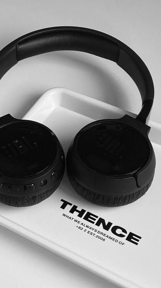 Hình nền trắng hình 14