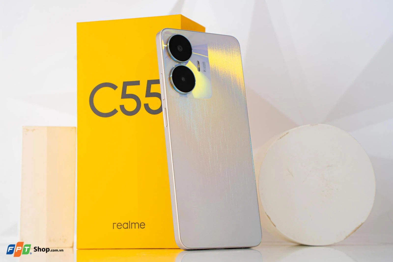 dưới 5 triệu nên mua điện thoại nào Tết Âm lịch 2024 4