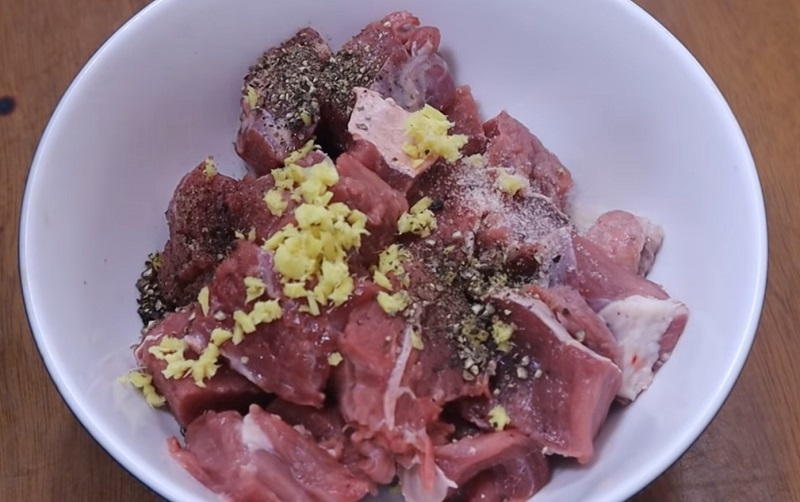 bò nấu tiêu xanh 5