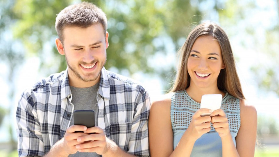 Cách nói chuyện với crush giúp cho mối quan hệ tình cảm rất nhiều