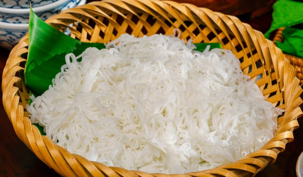 100g bún bao nhiêu calo? Ăn bún có tăng cân không, nên ăn như thế nào để duy trì cân nặng 5