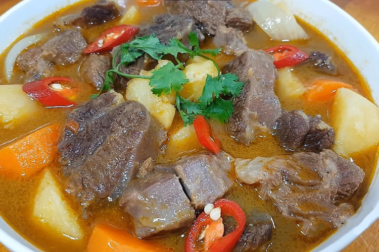 Cách chế biến món bò hầm khoai tây thơm ngon ngất ngây cực đơn giản tại nhà - hình 4