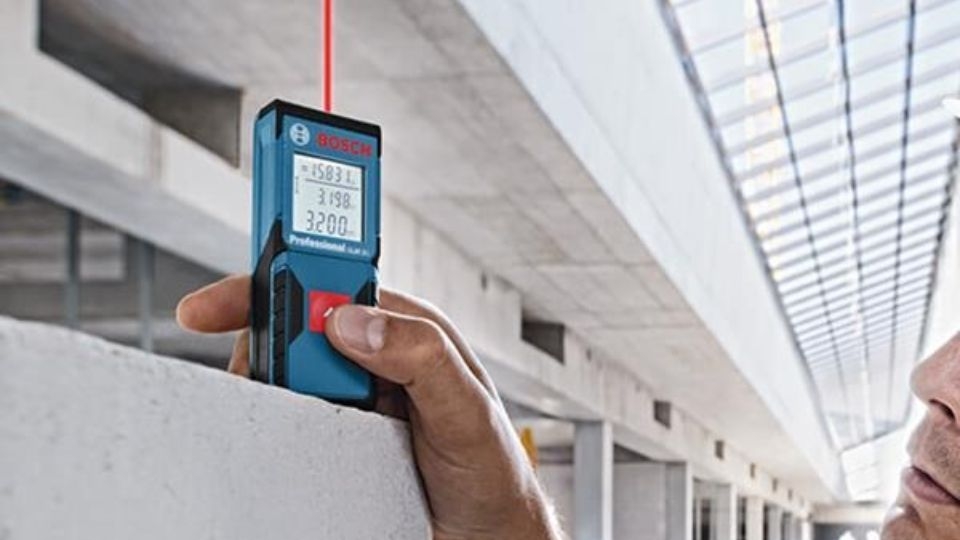 Máy đo khoảng cách laser
