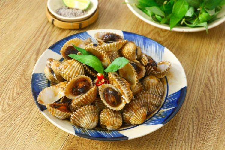 Cách chế biến món sò huyết rang me thơm ngậy, đậm hương vị có thể bạn chưa biết - hình 5