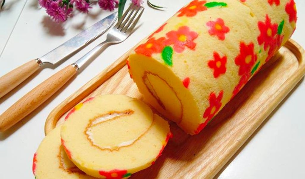 Hướng dẫn làm bánh bông lan cuộn và khắc phục các lỗi nướng bánh thường gặp 5