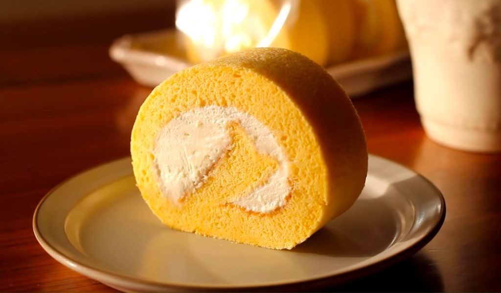 Hướng dẫn làm bánh bông lan cuộn và khắc phục các lỗi nướng bánh thường gặp 1