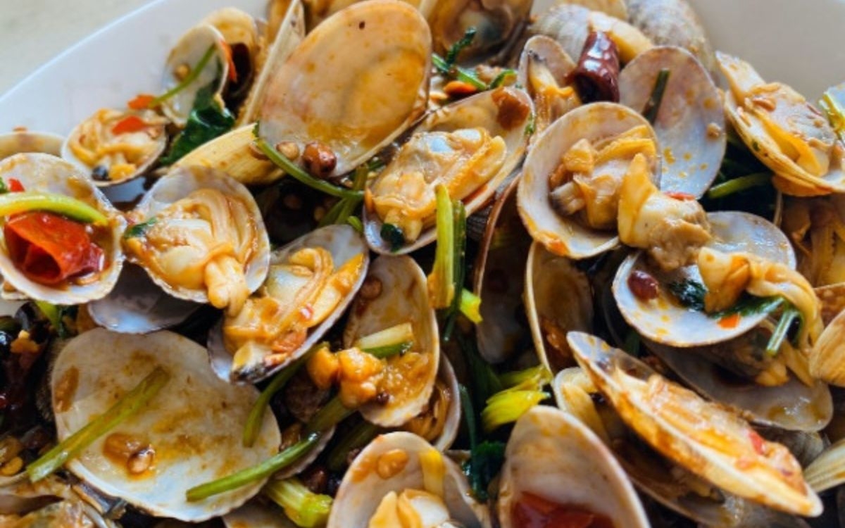 Sò lụa xào sa tế