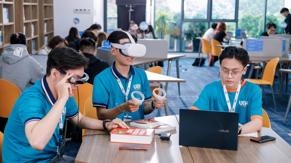 Học bổng học tập