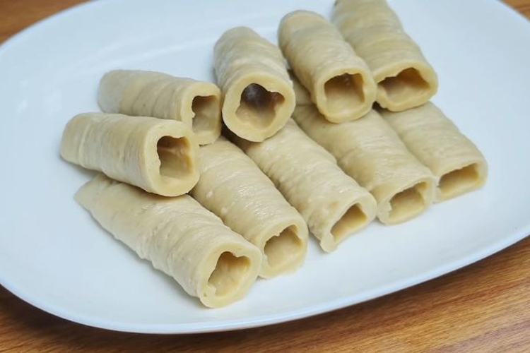 Cùng vào bếp thử làm mì căn siêu ngon và đơn giản để “đua trend” TikTok - Hình 1