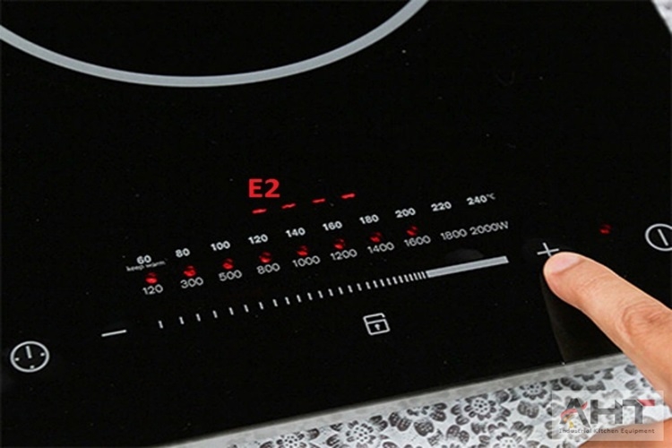 Lỗi E2 bếp từ Kangaroo có nghiêm trọng không? Nguyên nhân và cách khắc phục lỗi - Hình 1