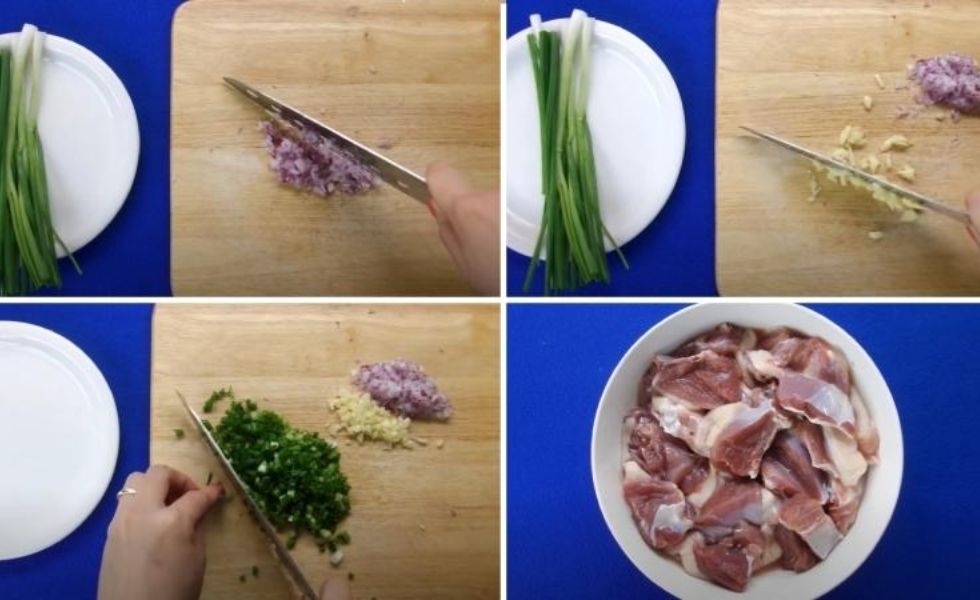 Sơ chế hành và thịt vịt
