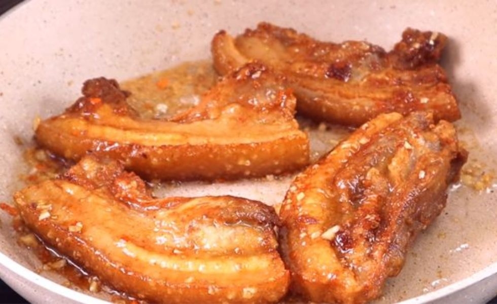 áp chảo thịt heo