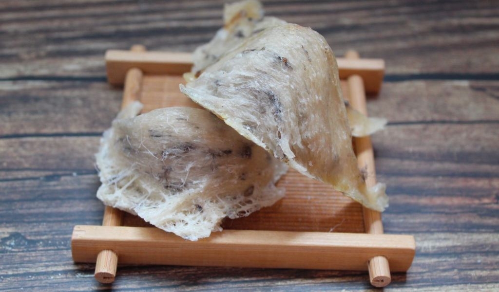 Cách sơ chế yến thô đơn giản, tiết kiệm công sức và bảo quản đúng để đảm bảo dưỡng chất 2