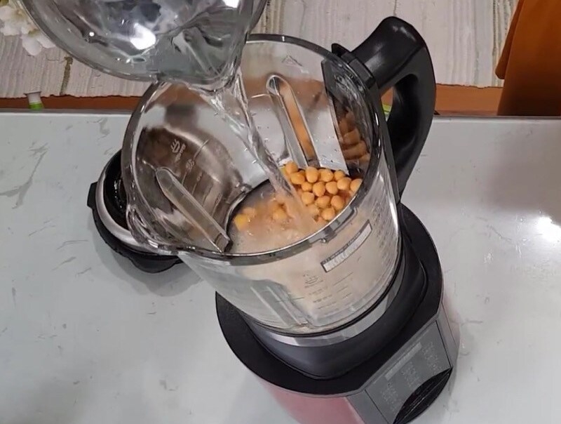 Nấu sữa đậu gà hạnh nhân bằng máy