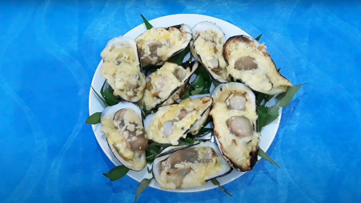 Sò dẹo nướng phô mai béo ngậy, thơm nồng