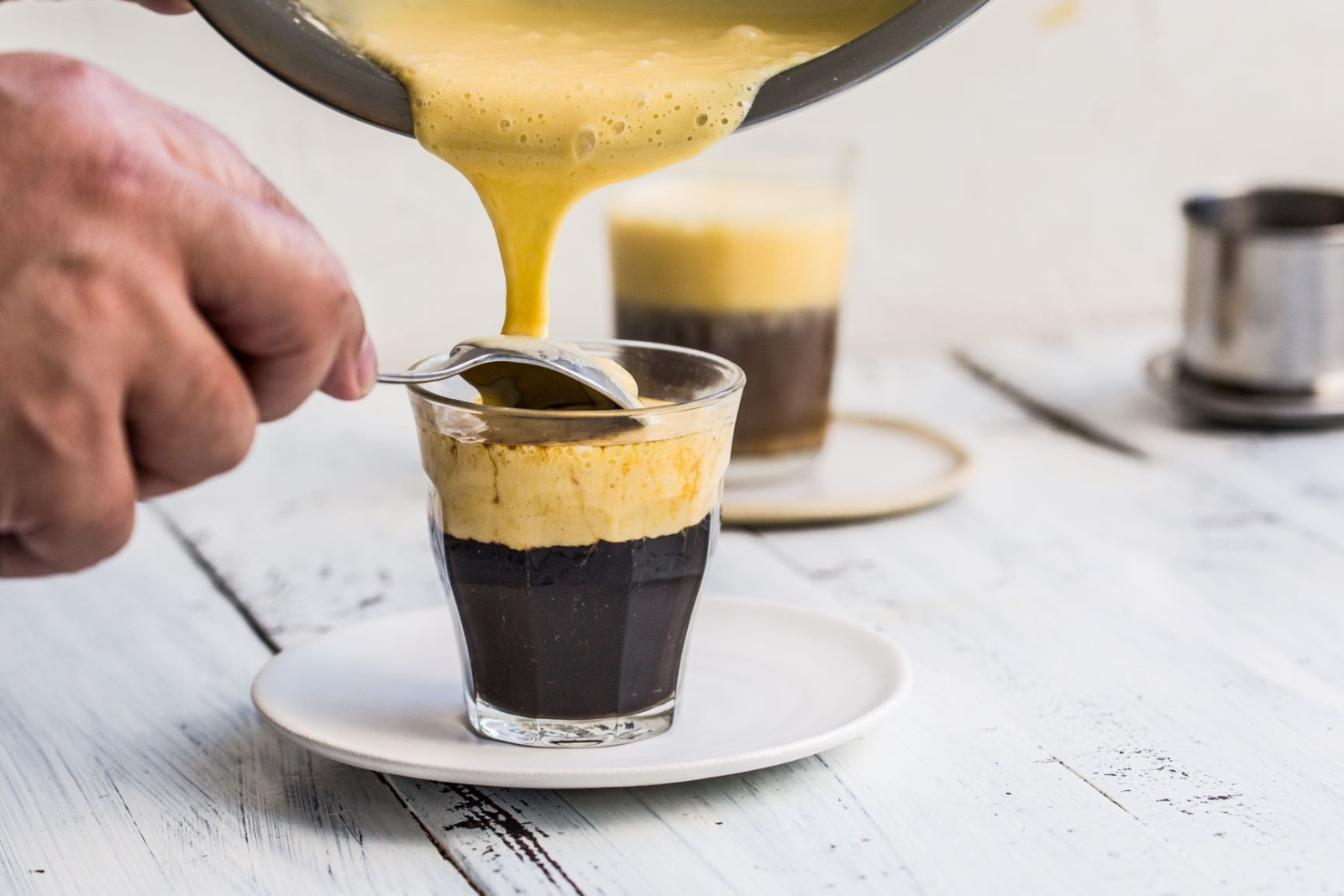 Cách làm cafe trứng chuẩn vị ngon thuần Việt ngay tại nhà 3