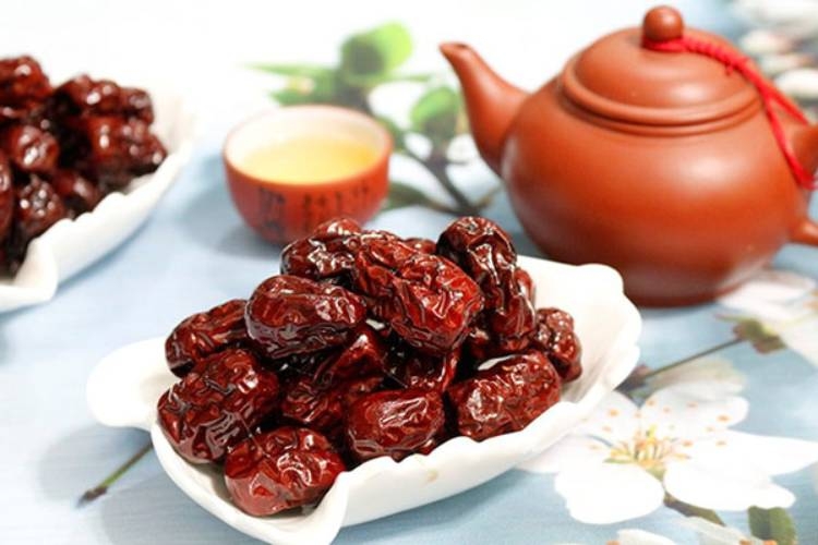 Học cách làm mứt táo đỏ (mứt táo tàu) thơm ngon, ngọt lịm cực hợp đãi khách ngày Tết Hình 6