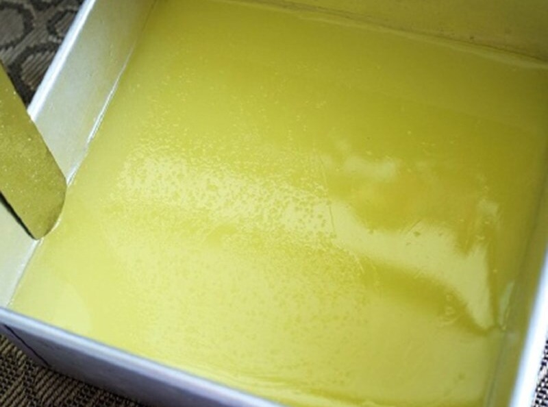 Đổ khuôn thạch vải soda