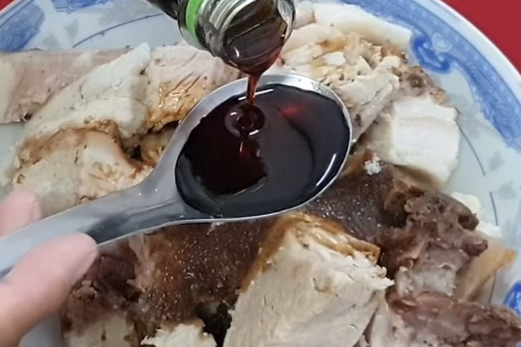 Tổng hợp 2 cách làm thịt heo quay kho nước tương, kho tàu thơm ngon, dễ làm, bất cứ ai cũng có thể trổ tài vào bếp hình 3