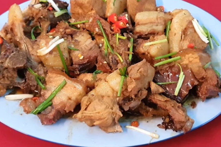 Tổng hợp 2 cách làm thịt heo quay kho nước tương, kho tàu thơm ngon, dễ làm, bất cứ ai cũng có thể trổ tài vào bếp hình 5