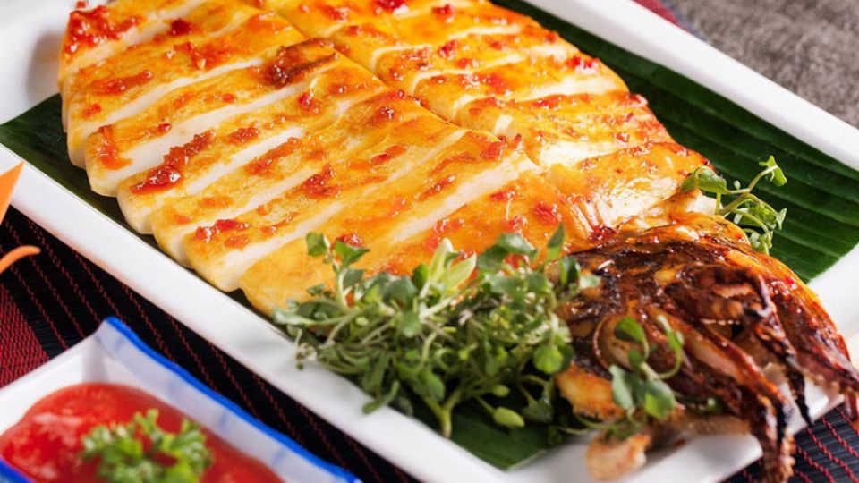 Mực một nắng nướng