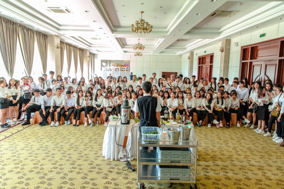 Ngành Quản trị khách sạn là ngành gì?