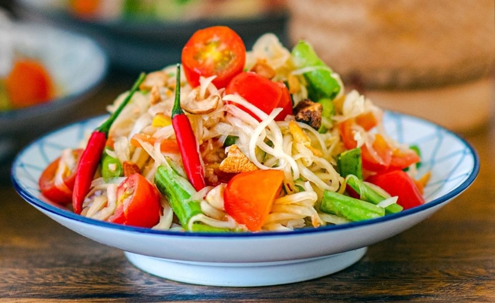 gỏi đu đủ chuẩn vị Thái