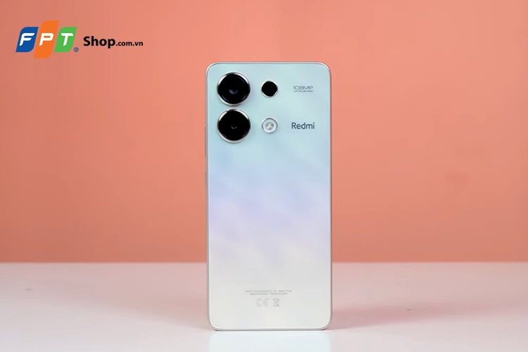 Trên tay Redmi Note 13 (Hình 2)
