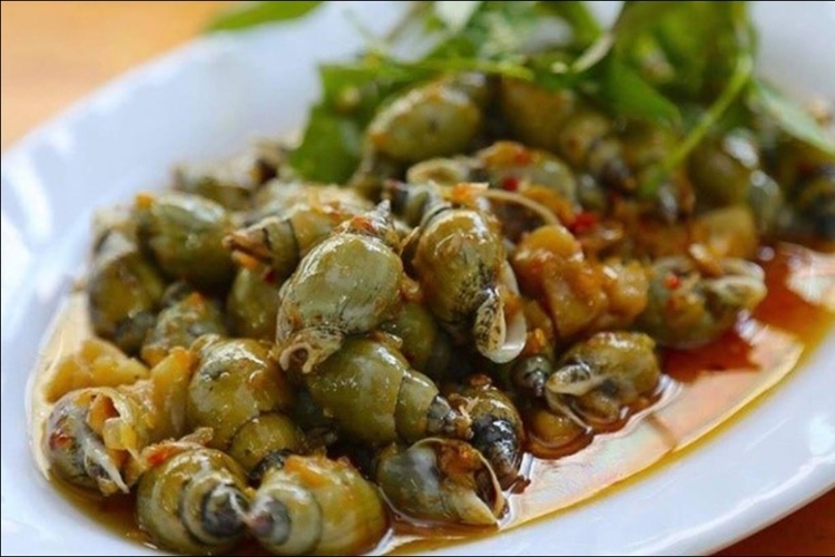 Thành phẩm ốc cà na xào bơ tỏi