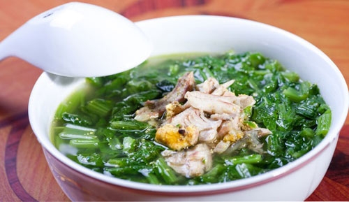 Canh cải cúc cá rô phi