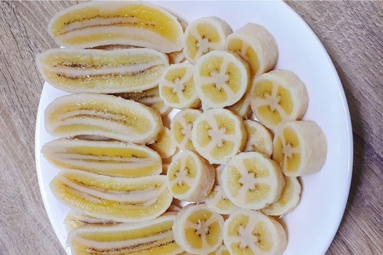 Chuối cắt lát mỏng