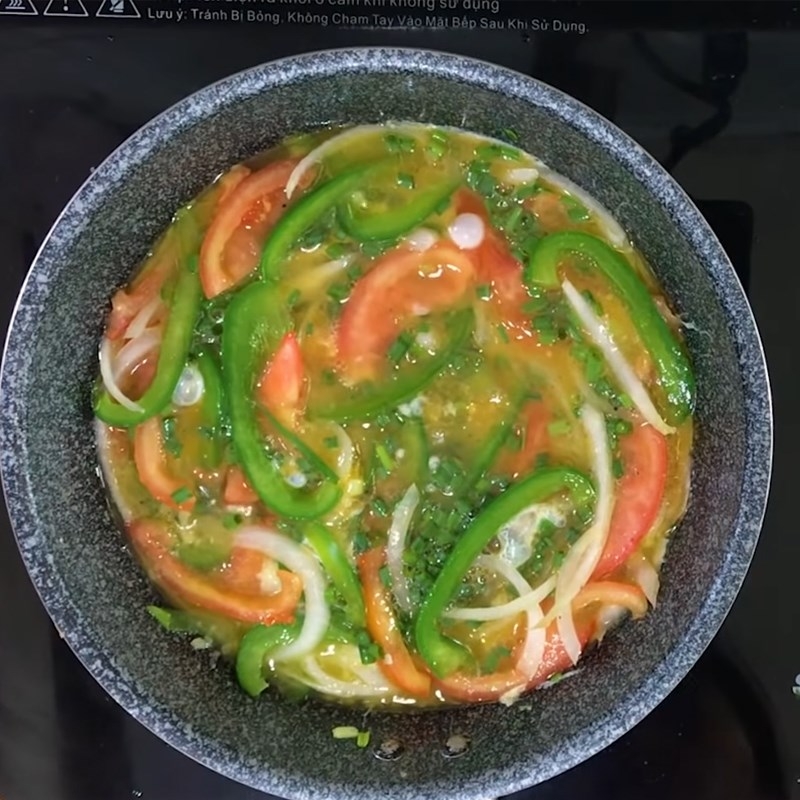 Bật mí 3 cách làm trứng chiên cà chua cực nhanh, cực đơn giản bằng những nguyên liệu dễ kiếm Hình 6