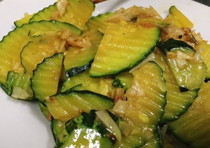 bí non xào tỏi 5