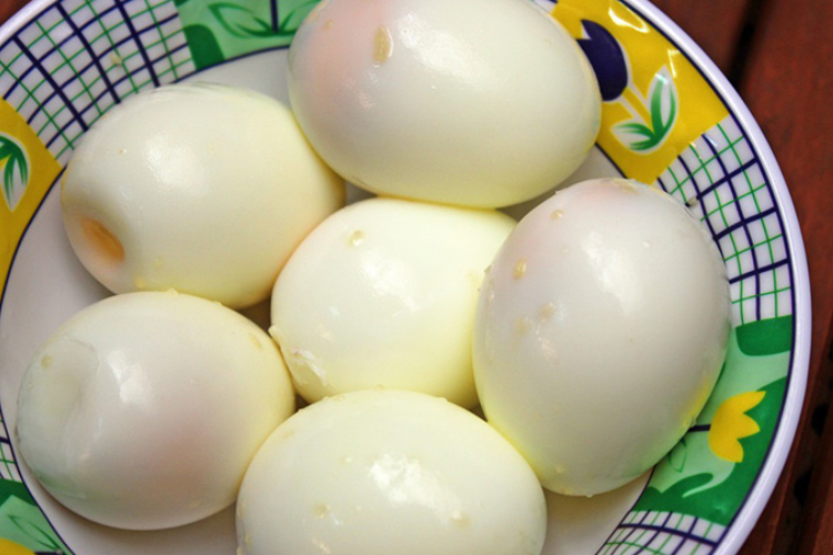Cách nấu thịt kho trứng chuẩn vị, thơm ngon, đậm đà, giúp mâm cơm Việt thêm phần hấp dẫn hình 4