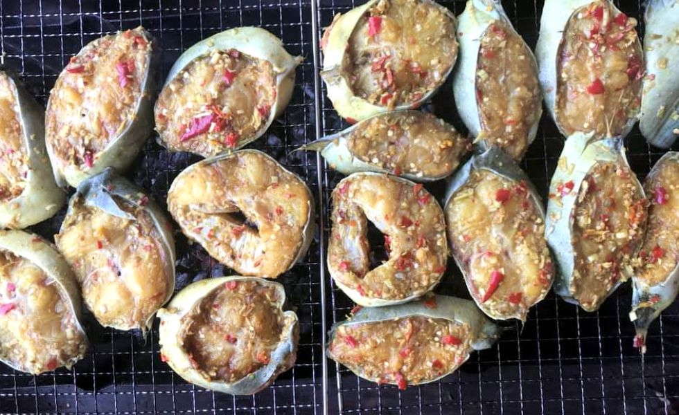 Cá chình nướng muối ớt